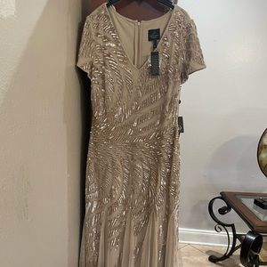 Selling a brand new beautiful dress that has never been worn before.